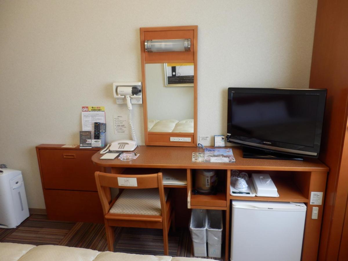 Ishikawa Hotel Route-Inn Kanazawa Ekimae חדר תמונה